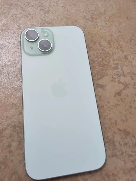 iPhone 15 256GB UNLOCKED