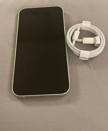 iPhone 14 plus unlocked starlight